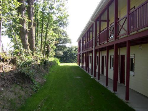 Relais Fasthotel Quimperlé Exterior photo